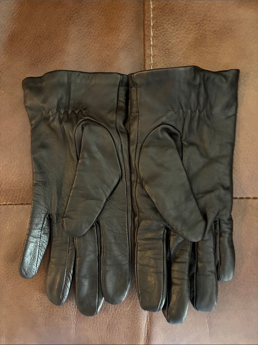 Ralph Lauren Brown Leather Embossed Detail Gloves - Picture 4 of 11